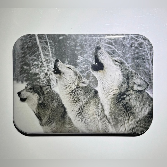 Wolf/Wolves Fridge/Locker Magnets - Picture 3 of 4